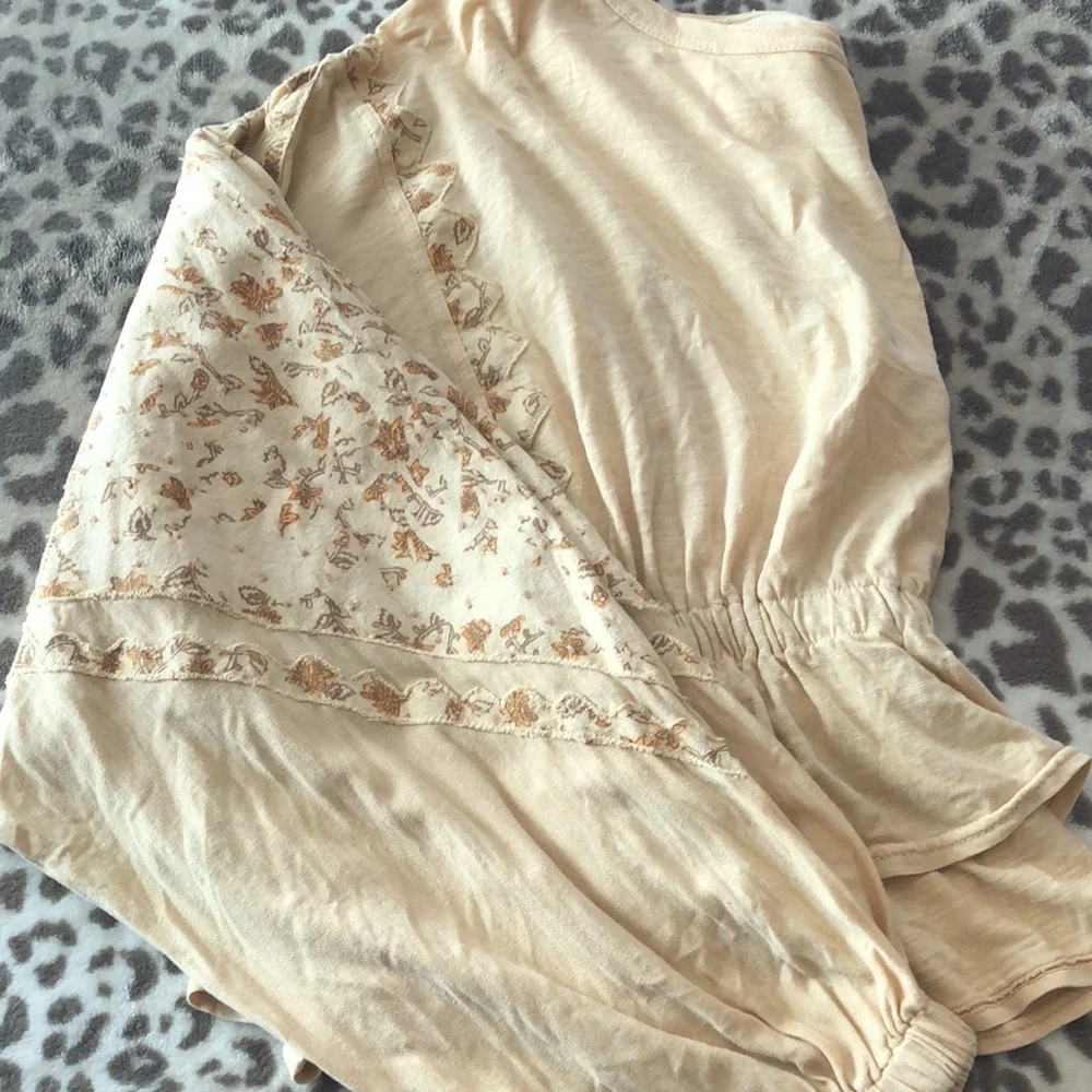 Free People Throwback Embroidered Volume Sleeve Top in Sand Combo Size Medium